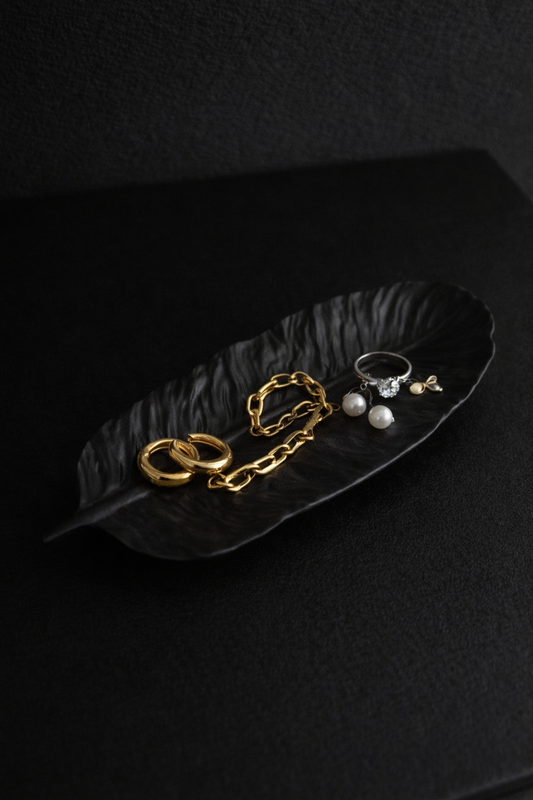 Dekorativna Tacna - List Elegance